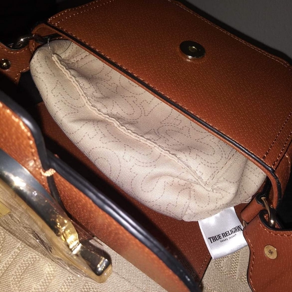 True Religion Bag - Picture 4 of 8